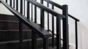balustrady ze stali czarnej cena