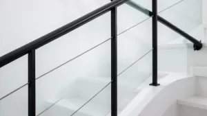 Nowoczesne balustrady na schody wewnętrzne