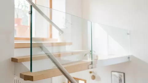 balustrady szklane wewnętrzne poznań