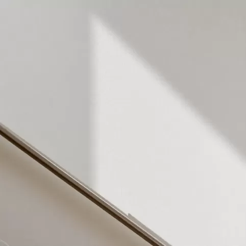 Jaki tynk na klatkę schodową